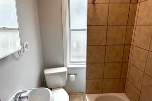2520 N Sartain St, Philadelphia, PA 19133 - Photo 10