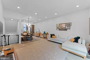 312 Poplar St, Philadelphia, PA 19123 - Photo 12