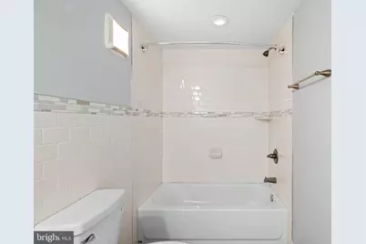 1318 S Broad Street #1F, Philadelphia, PA 19146 - Photo 18