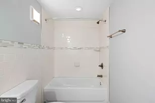 1318 S Broad St, Philadelphia, PA 19146 - Photo 18