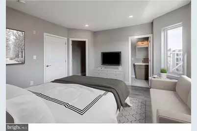 910 N 16th Street #C, Philadelphia, PA 19130 - Photo 6
