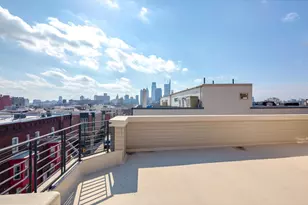 910 N 16th St, Philadelphia, PA 19130 - Photo 14