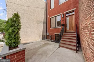 2121 E Sergeant St, Philadelphia, PA 19125 - Photo 4