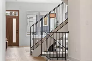 2121 E Sergeant St, Philadelphia, PA 19125 - Photo 14