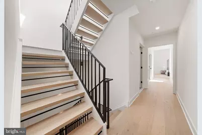 2121 E Sergeant Street, Philadelphia, PA 19125 - Photo 40