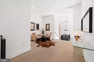2121 E Sergeant St, Philadelphia, PA 19125 - Photo 16