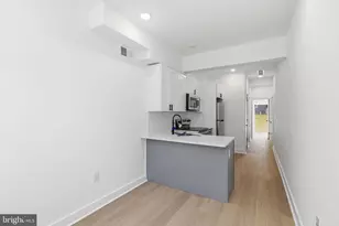 2123 N 9th St, Philadelphia, PA 19122 - Photo 2