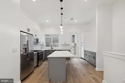 2219 N Hope Street, Philadelphia, PA 19133 - Photo 2