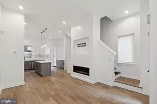 2219 N Hope St, Philadelphia, PA 19133 - Photo 4
