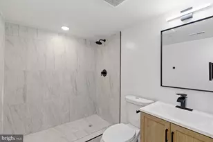 2534 N 11th St, Philadelphia, PA 19133 - Photo 16