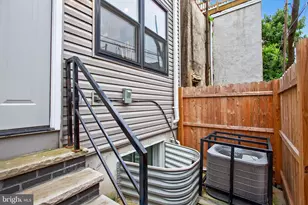 2407 W Seybert St, Philadelphia, PA 19121 - Photo 32
