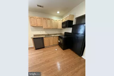 1928 W Diamond Street W #2, Philadelphia, PA 19121 - Photo 2