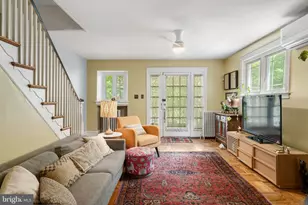 156 E Roumfort Rd, Philadelphia, PA 19119 - Photo 16