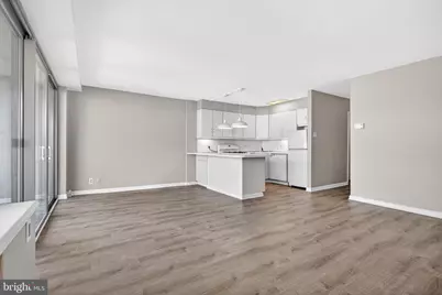 2401 Pennsylvania Avenue #6A6, Philadelphia, PA 19130 - Photo 10