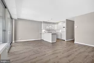 2401 Pennsylvania Ave, Philadelphia, PA 19130 - Photo 10