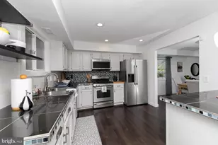 335 Cinnaminson St, Philadelphia, PA 19128 - Photo 12