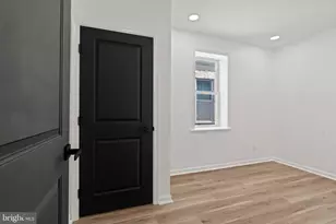 1211 S 15th St, Philadelphia, PA 19146 - Photo 16