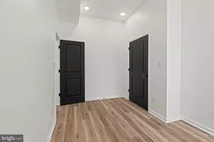 1211 S 15th St, Philadelphia, PA 19146 - Photo 22