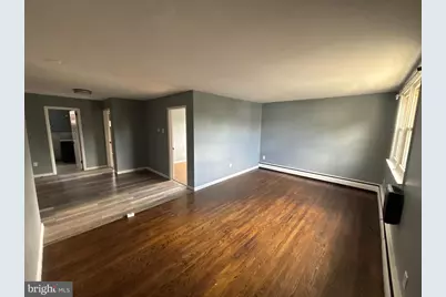1201 W Chelten Avenue #6, Philadelphia, PA 19126 - Photo 4