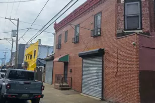 2700 Earp St, Philadelphia, PA 19146 - Photo 12