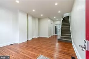 2102 S Opal St, Philadelphia, PA 19145 - Photo 2
