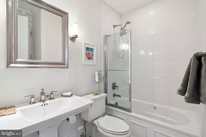 1724 Spruce Street #3, Philadelphia, PA 19103 - Photo 20