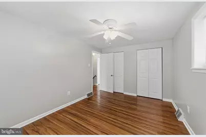 1135 W Thompson Street, Philadelphia, PA 19122 - Photo 10
