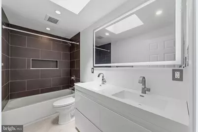 1135 W Thompson Street, Philadelphia, PA 19122 - Photo 14