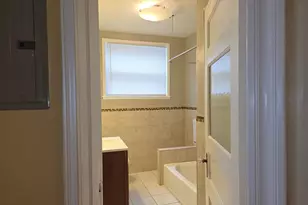706 S 52nd St, Philadelphia, PA 19143 - Photo 16