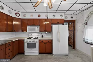 2622 Lefevre St, Philadelphia, PA 19137 - Photo 14