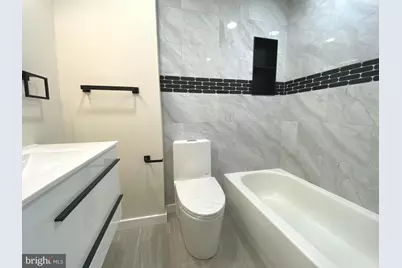 1030 E Sedgwick Street, Philadelphia, PA 19150 - Photo 10