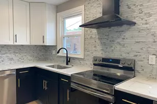 1030 E Sedgwick St, Philadelphia, PA 19150 - Photo 8