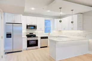 1933 N Leithgow St, Philadelphia, PA 19122 - Photo 8