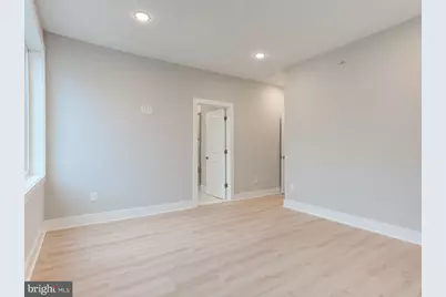 1933 N Leithgow Street, Philadelphia, PA 19122 - Photo 16