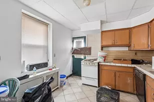 1932 S Bouvier St, Philadelphia, PA 19145 - Photo 6
