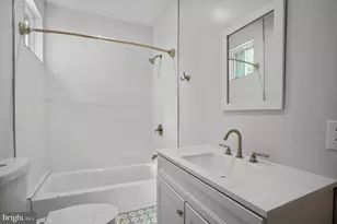 1529 N 28th St, Philadelphia, PA 19121 - Photo 10