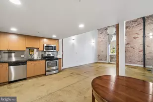 314 Brown St, Philadelphia, PA 19123 - Photo 28