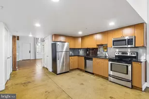 314 Brown St, Philadelphia, PA 19123 - Photo 14