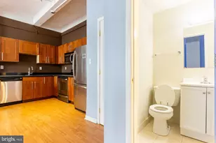1324 Locust St, Philadelphia, PA 19107 - Photo 6