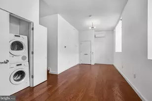2321 Fitzwater St, Philadelphia, PA 19146 - Photo 6