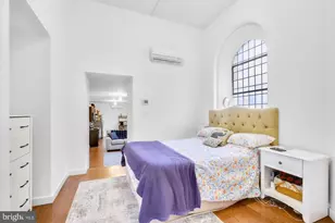 2321 Fitzwater St, Philadelphia, PA 19146 - Photo 14