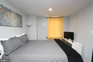 2135 Walnut St, Philadelphia, PA 19103 - Photo 8