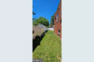 6414 Lawndale Avenue, Philadelphia, PA 19111 - Photo 2