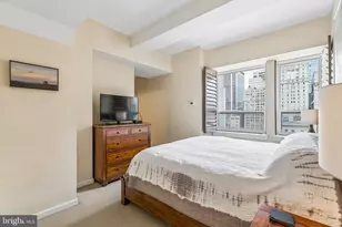 1425 Locust St, Philadelphia, PA 19102 - Photo 20