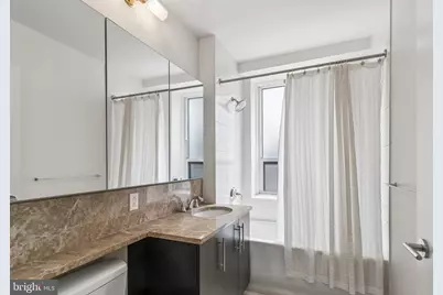 1425 Locust Street #14A, Philadelphia, PA 19102 - Photo 6