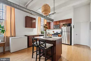 1637 Poplar St, Philadelphia, PA 19130 - Photo 8