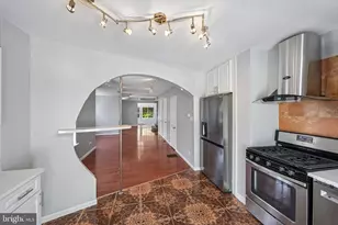 407 Unruh Ave, Philadelphia, PA 19111 - Photo 10