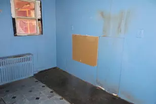 438 E Auburn St, Philadelphia, PA 19134 - Photo 6