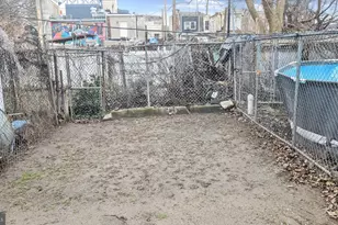 438 E Auburn St, Philadelphia, PA 19134 - Photo 14
