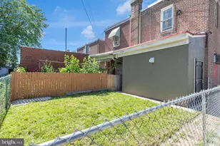 5037 Ditman St, Philadelphia, PA 19124 - Photo 4